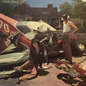 Sparks : Indiscreet