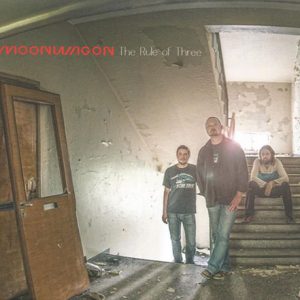Moonwagon : The Rule of Three