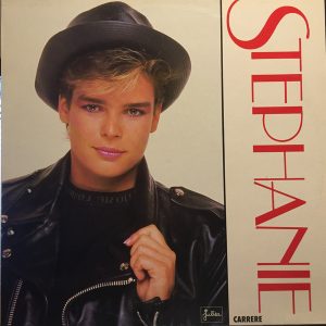 Stephanie : Live Your Life