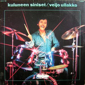 Veijo Ullakko : Kuluneen siniset