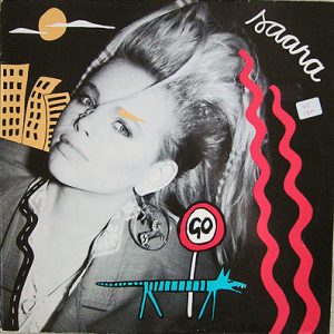 Saara : Hiekkarantaan